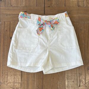 Mini Boden white button fly floral tie belt preppy shorts